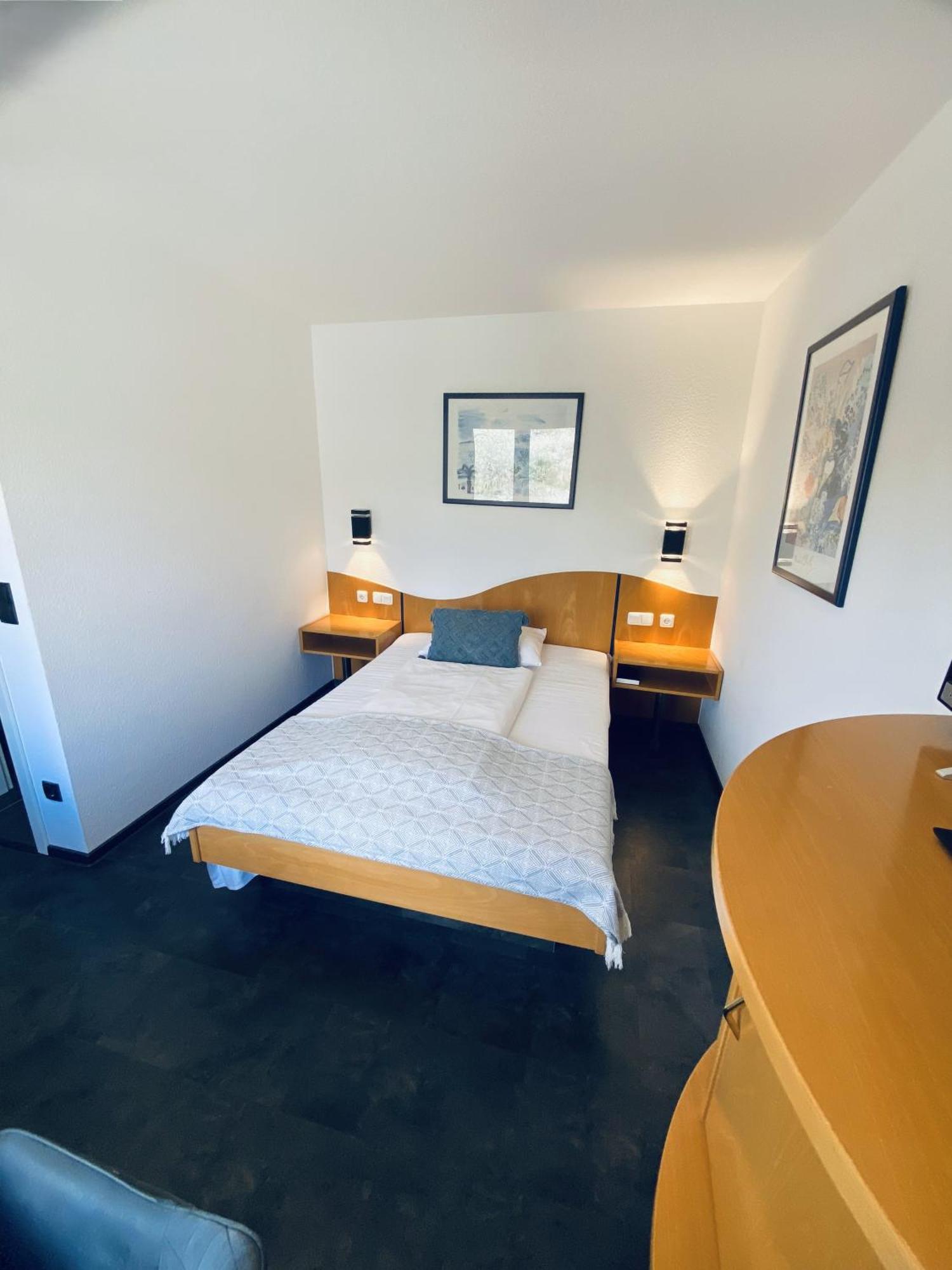 Berghotel Kristall Idar-Oberstein Luaran gambar